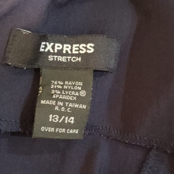 Express dress - Picture 5 of 5